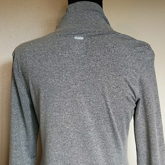 Old Navy Heathered Gray Running Top Pullover S - Picture 6 of 8